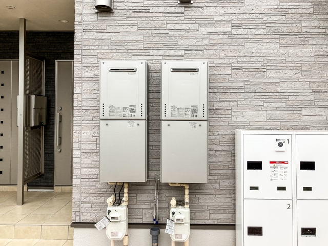 給湯器の配管工事に必要な費用