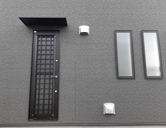 黒い外壁にする際の注意点