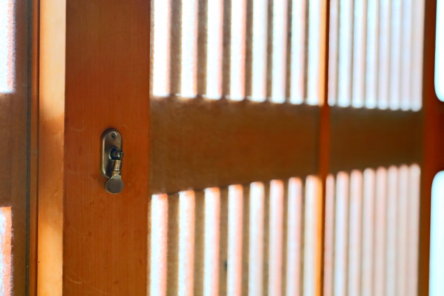 玄関ドア　引戸