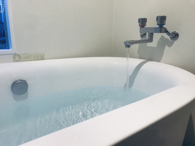 浴室に床暖房は必要？設置するメリット