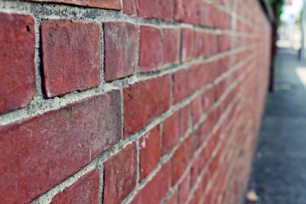 ブロック塀をレンガ調にリフォームする場合