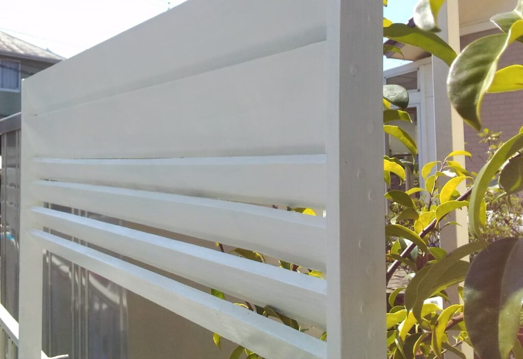 木製フェンスにリフォームする場合